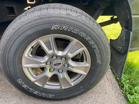 Used 2016 Ford F150 XLT w/ Equipment Group 301A Mid AWD/4WD image 11