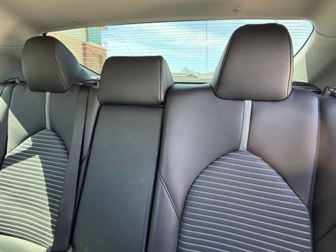 Used 2022 Toyota Camry SE w/ Convenience Package FWD image 16