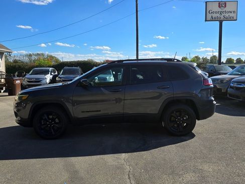 Used 2019 Jeep Cherokee Latitude Plus image 41