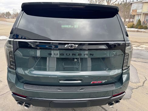 New 2026 Chevrolet Suburban RST image 11