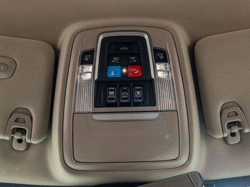 Used 2025 RAM 2500 Limited image 30