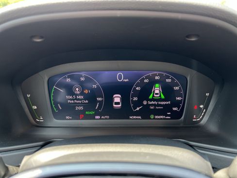 Used 2023 Honda Accord Touring image 17