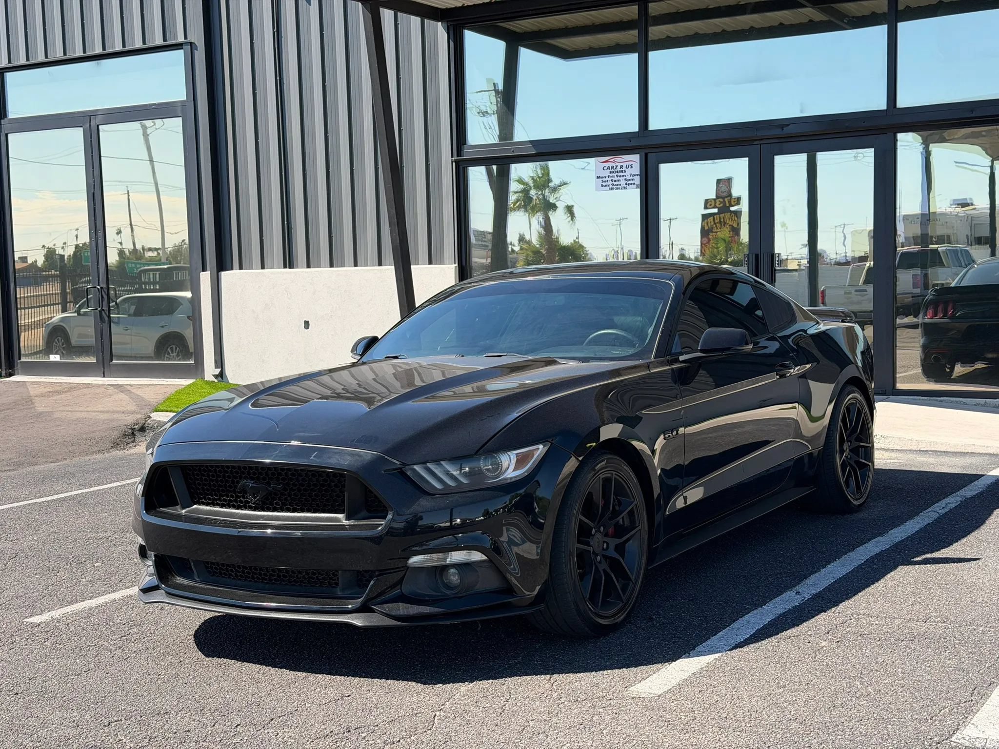 Used 2017 Ford Mustang GT Premium w/ Black Accent Package RWD image 2