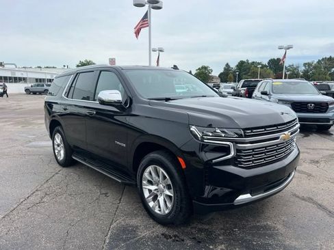 Used 2023 Chevrolet Tahoe Premier w/ Advanced Technology Package AWD/4WD image 3