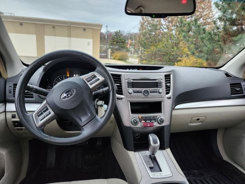 Used 2012 Subaru Legacy 2.5i image 19