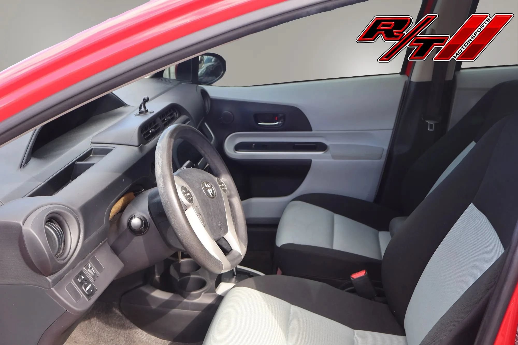 Used 2014 Toyota Prius C Two FWD image 13