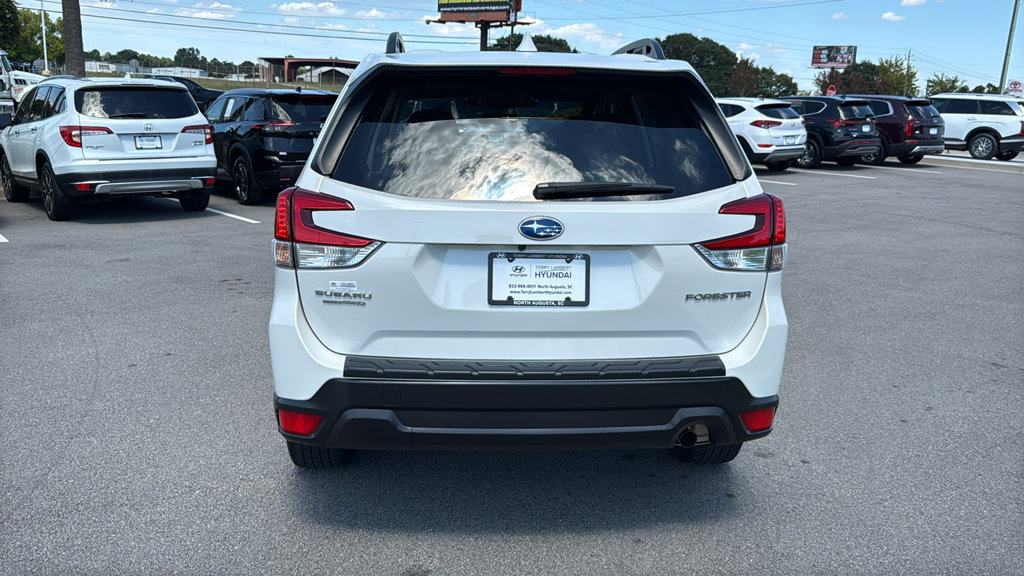 Used 2023 Subaru Forester Premium w/ Popular Package #3 AWD/4WD image 6