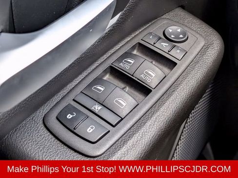 Used 2024 RAM 1500 Big Horn RWD image 21