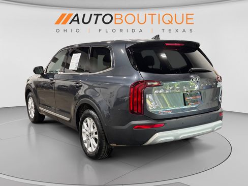 Used 2020 Kia Telluride LX AWD/4WD image 3