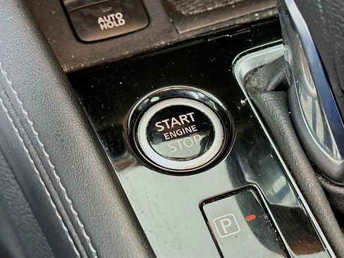 Certified 2023 Nissan Kicks SV image 20