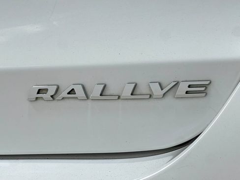 Used 2015 Dodge Dart SXT FWD image 39