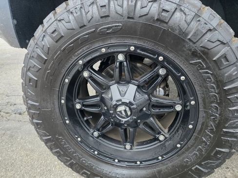 Used 2015 Chevrolet Colorado LT w/ Luxury Package image 9