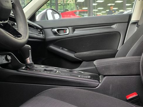 Used 2022 Honda Civic LX image 30