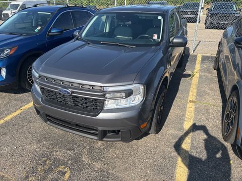 Used 2022 Ford Maverick XLT w/ Equipment Group 300A Standard AWD/4WD image 1