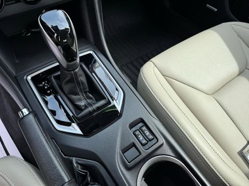 Used 2017 Subaru Impreza 2.0i Limited image 21