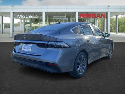 New 2026 Nissan Sentra SL image 5