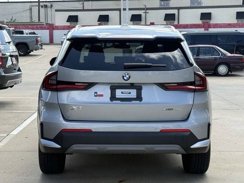 Used 2023 BMW X1 xDrive28i AWD/4WD image 5
