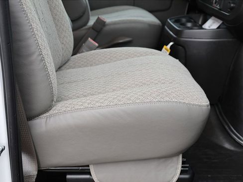 New 2026 Chevrolet Express 3500 w/ Power Convenience Package image 21