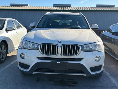 Used 2016 BMW X3 xDrive28i image 2