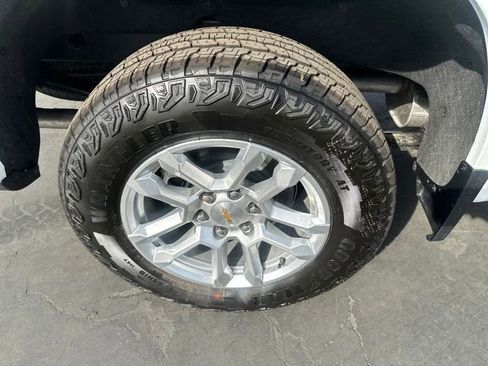 New 2026 Chevrolet Silverado 1500 LT w/ Z71 Off-Road Package image 11