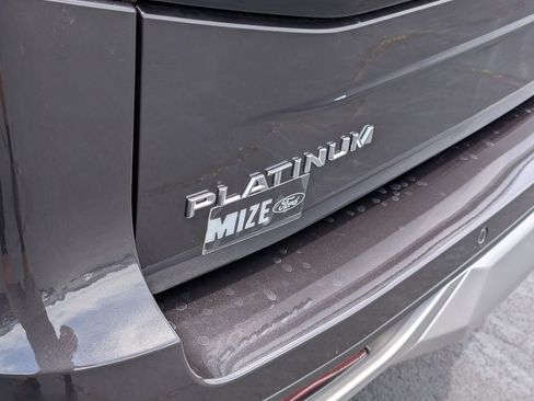 New 2026 Ford Expedition Max Platinum w/ Driver's Package AWD/4WD image 17
