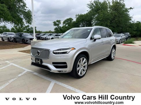 Used 2017 Volvo XC90 T6 Inscription w/ Vision Package image 1