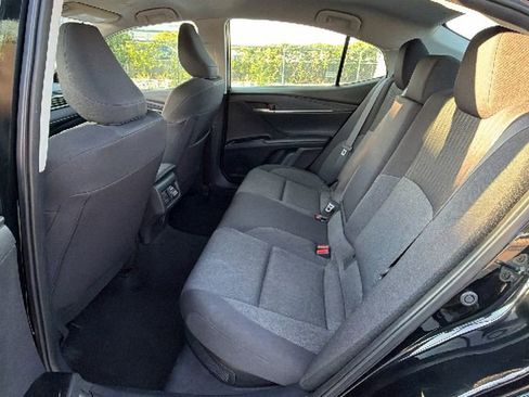 Certified 2025 Toyota Camry LE image 35