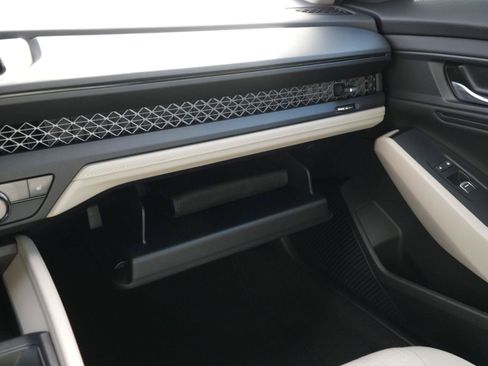 Used 2024 Honda Accord EX image 28