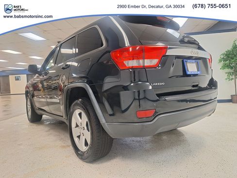 Used 2013 Jeep Grand Cherokee Laredo RWD image 3