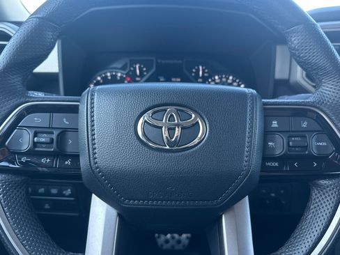 Used 2023 Toyota Tundra Limited image 21