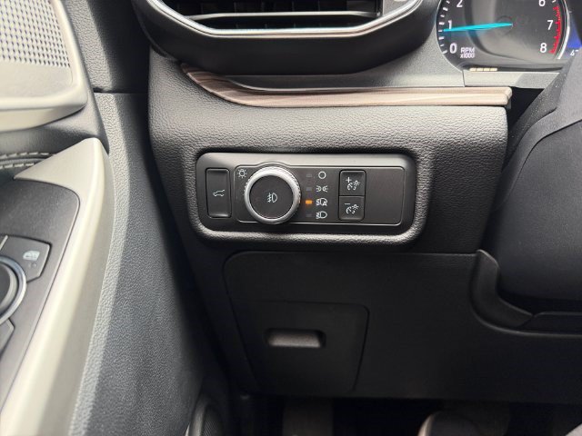 Used 2021 Ford Explorer Limited w/ Equipment Group 301A RWD image 25