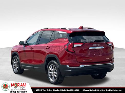 Certified 2023 GMC Terrain SLT w/ LPO, Floor Liner Package AWD/4WD image 3