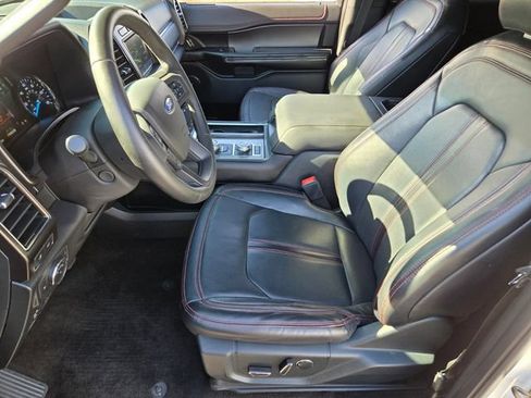 Used 2020 Ford Expedition Limited w/ Equipment Group 303A AWD/4WD image 10