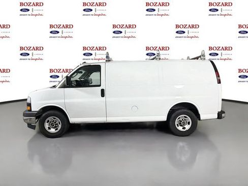Used 2018 GMC Savana 2500 w/ Driver Convenience Package RWD image 5