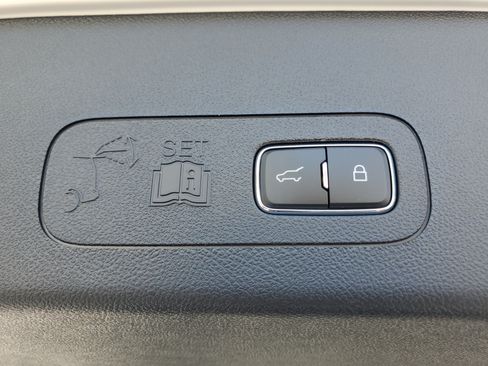 New 2026 Lincoln Aviator Reserve AWD/4WD image 30