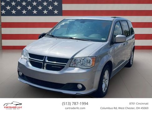 Used 2020 Dodge Grand Caravan SXT FWD image 1