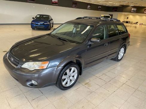 Used 2006 Subaru Outback 2.5i Special Edition image 2