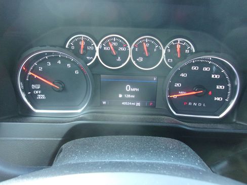 Used 2021 Chevrolet Silverado 1500 LTZ AWD/4WD image 13