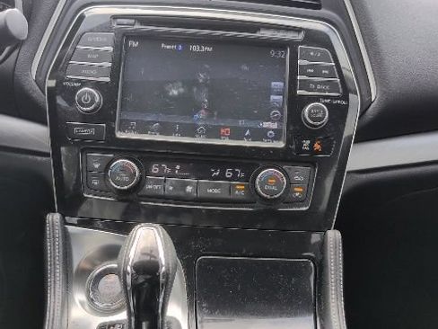 Used 2016 Nissan Maxima 3.5 SL FWD image 12