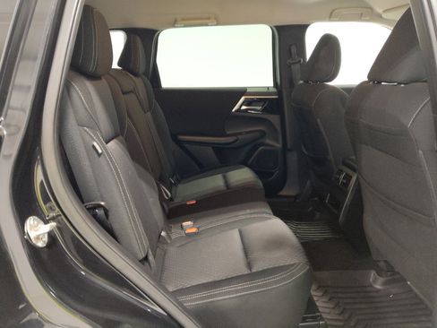 Used 2022 Mitsubishi Outlander ES AWD/4WD image 19