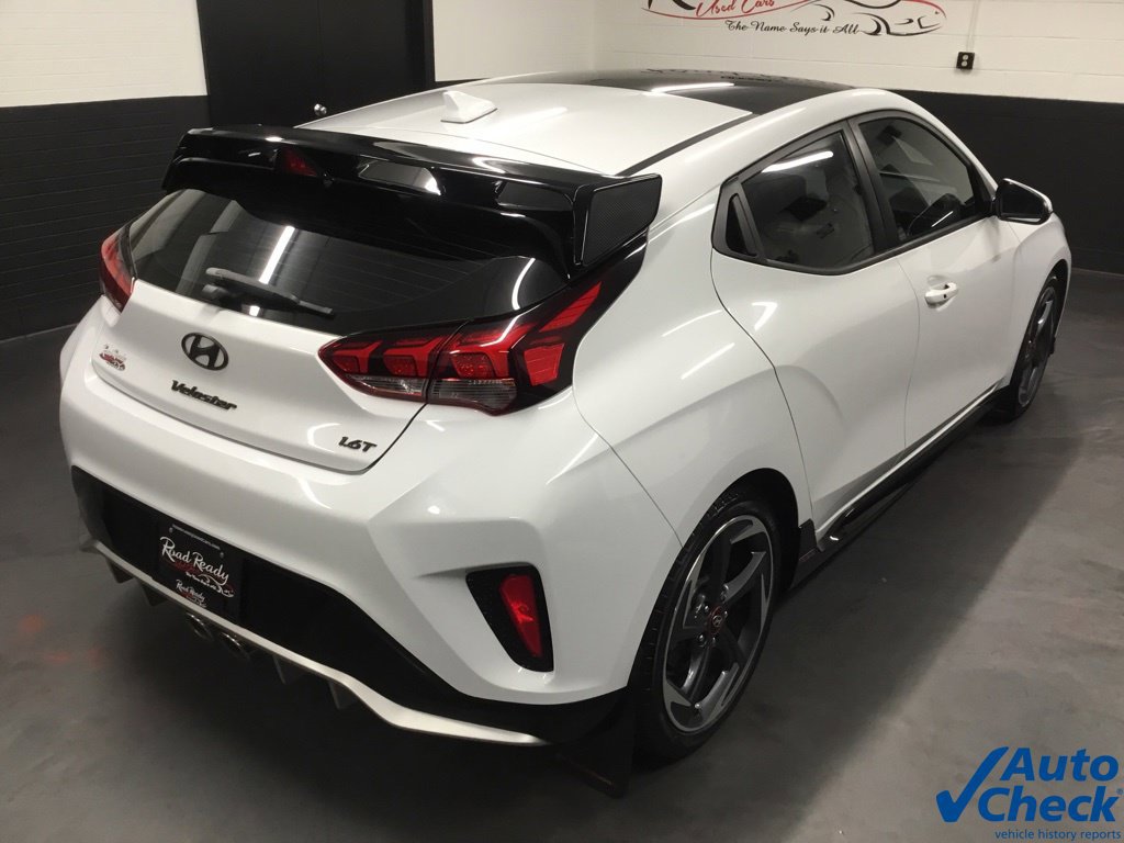 Used 2021 Hyundai Veloster Turbo FWD image 11