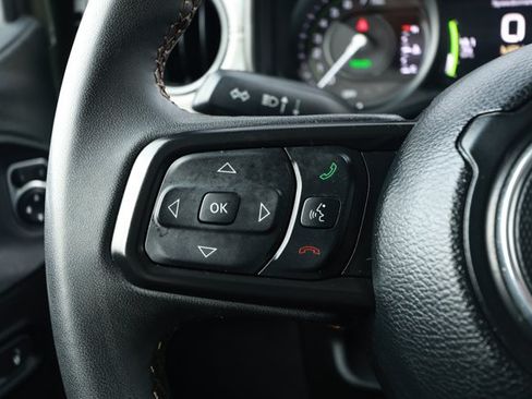 Certified 2024 Jeep Wrangler Unlimited AWD/4WD image 13