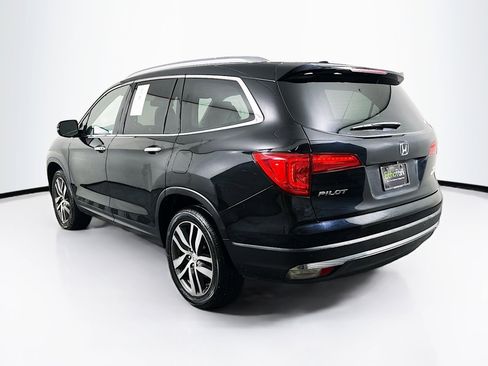 Used 2017 Honda Pilot Elite image 5