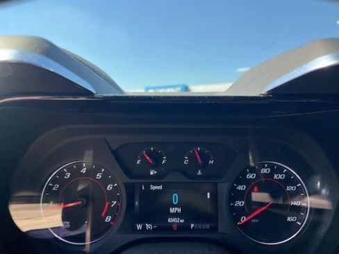 Used 2018 Chevrolet Camaro LT image 17