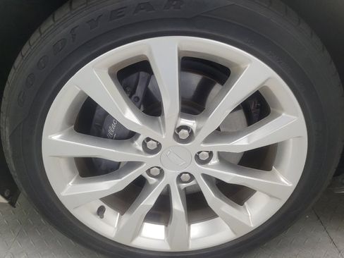 Used 2016 Cadillac XTS Luxury w/ Driver Awareness Package FWD image 31