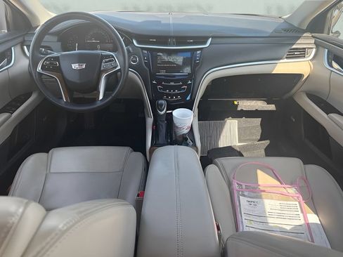 Used 2018 Cadillac XTS FWD image 10