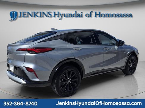 Used 2025 Buick Envista Sport Touring w/ Convenience I Package image 7