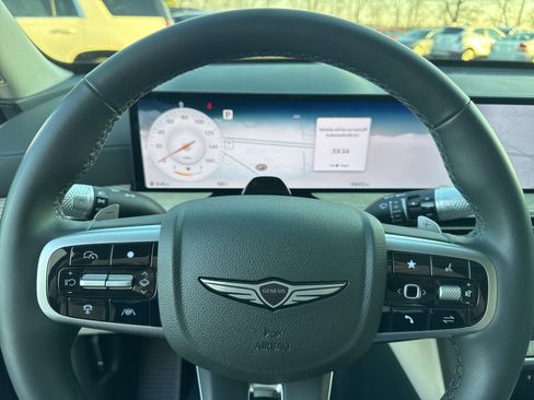 Used 2025 Genesis GV80 3.5T Advanced image 37