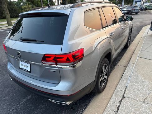 Used 2022 Volkswagen Atlas SE AWD/4WD image 6