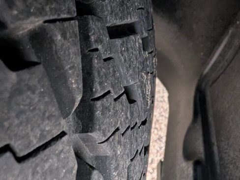 Used 2016 Jeep Cherokee Trailhawk w/ Trailer Tow Group image 21